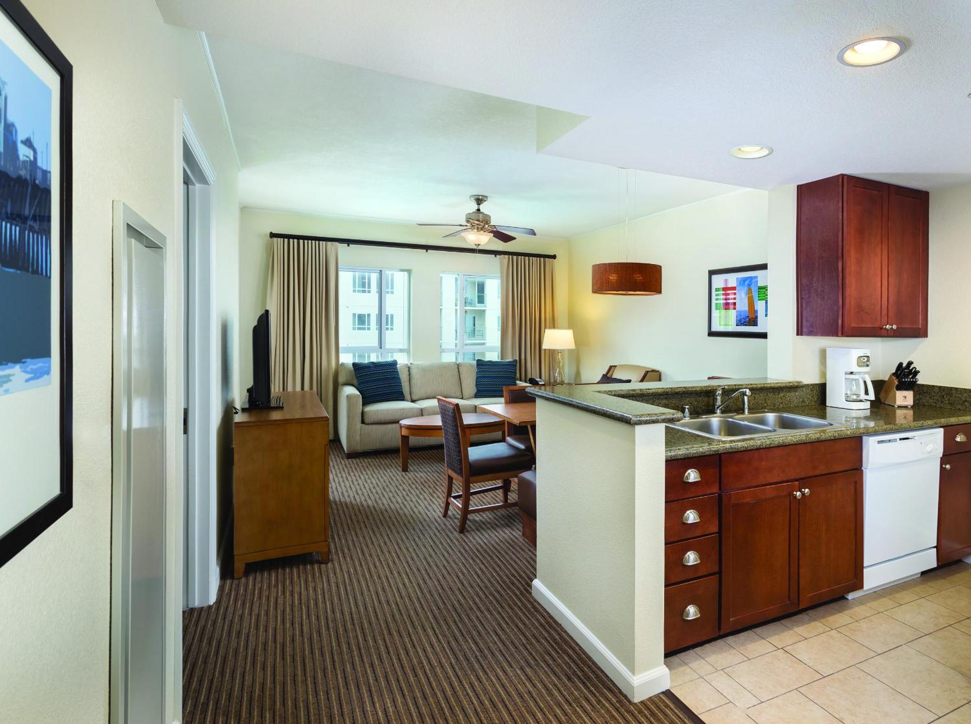 Club Wyndham Oceanside Pier Resort Bagian luar foto